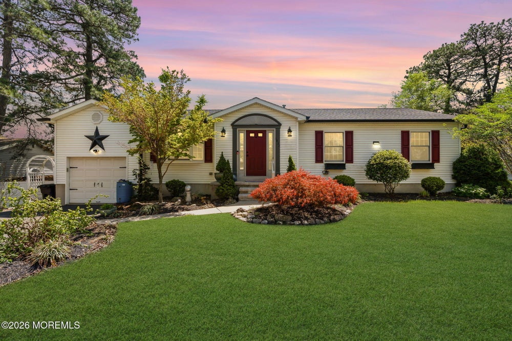 Home at 1632 Commonwealth Boulevard